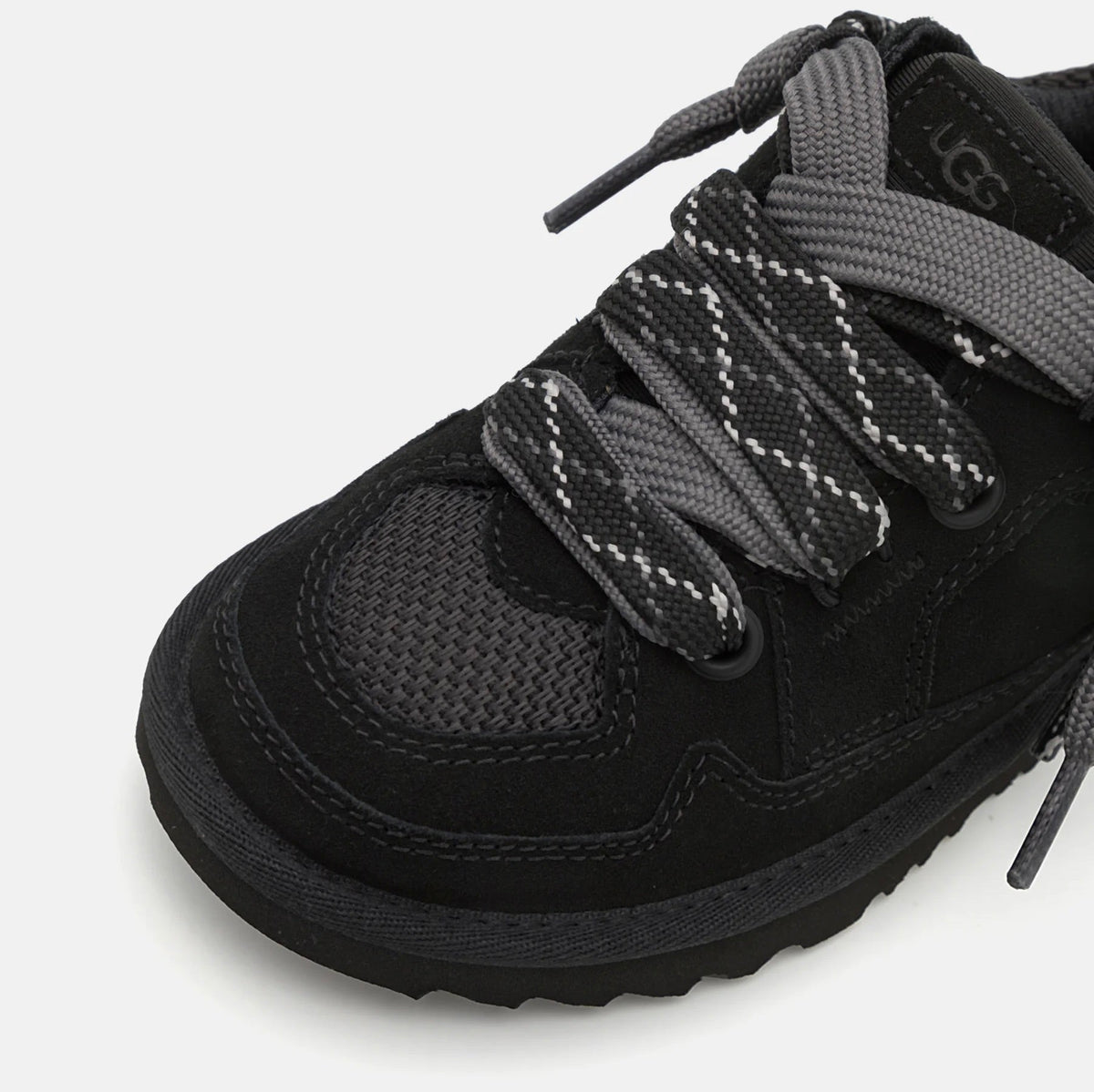 UGG Lowmel Lo Black baskets homme et femme en daim et textile recyclé noir, vue de dessus