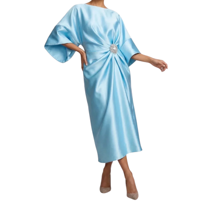 Robe Femme Midi Satinée – Manches Chauve-Souris & Drapé Bijou à la Taille