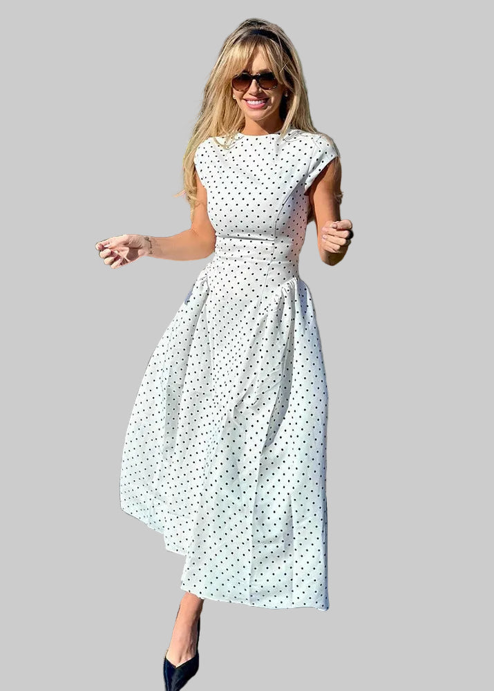 Robe Longue Femme à Pois – Col Haut Manches Courtes Coupe A-Line