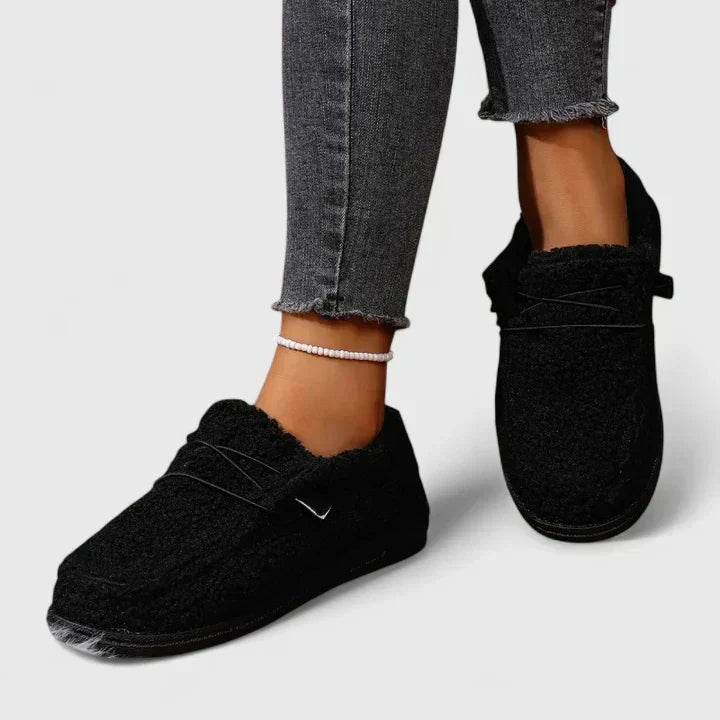 Mocassins Femme Garance-Noor – détail de la tige