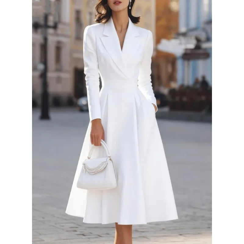 Robe Longue Femme Col V – Coupe Gainante et Affinante
