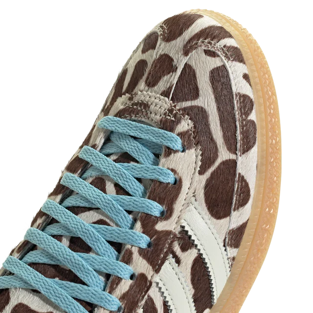 Sneakers basses Adidas Handball Spezial cow print crystal linen unisexe