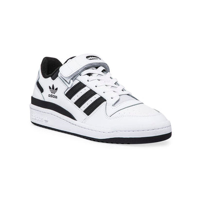 Adidas Forum Low Black baskets basses enfant en cuir noir, vue de face