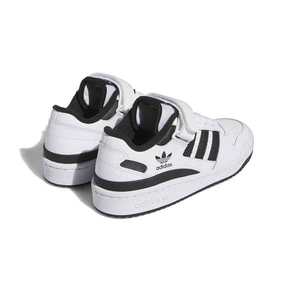 Adidas Forum Low Black baskets basses enfant en cuir noir, détail semelle