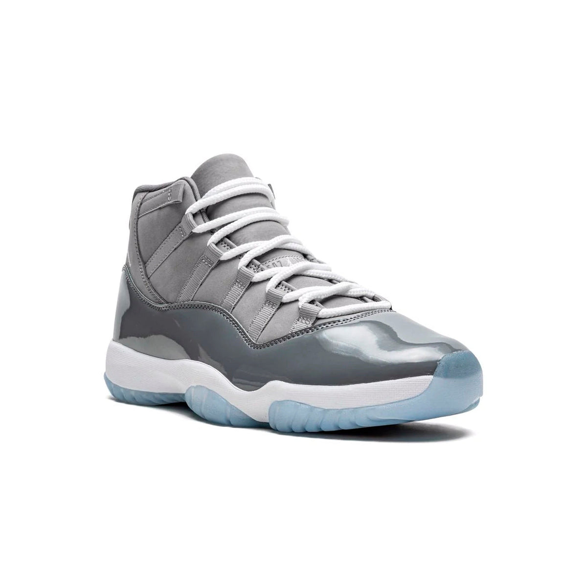 Air Jordan 11 Cool Grey baskets homme et femme en cuir verni gris, vue de face