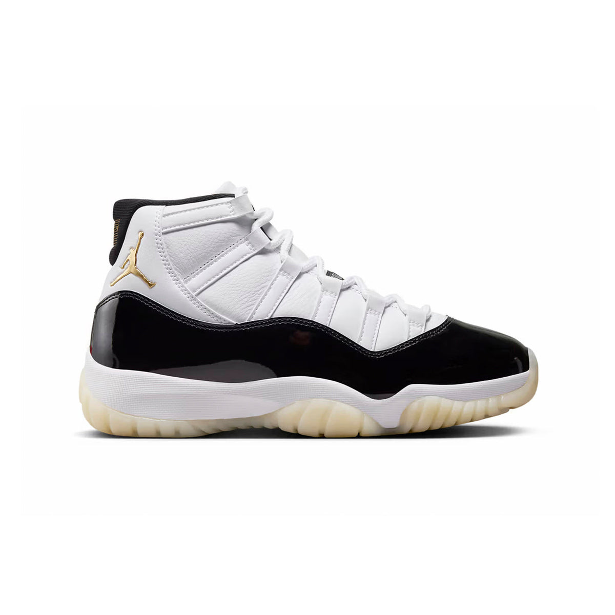 Air Jordan 11 Gratitude baskets homme et femme en cuir verni noir blanc, vue de profil