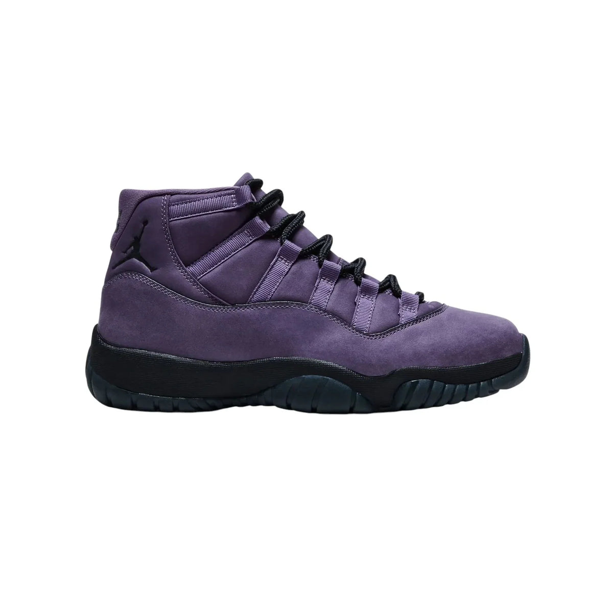 Air Jordan 11 Mojave baskets homme et femme en cuir verni beige, vue de profil