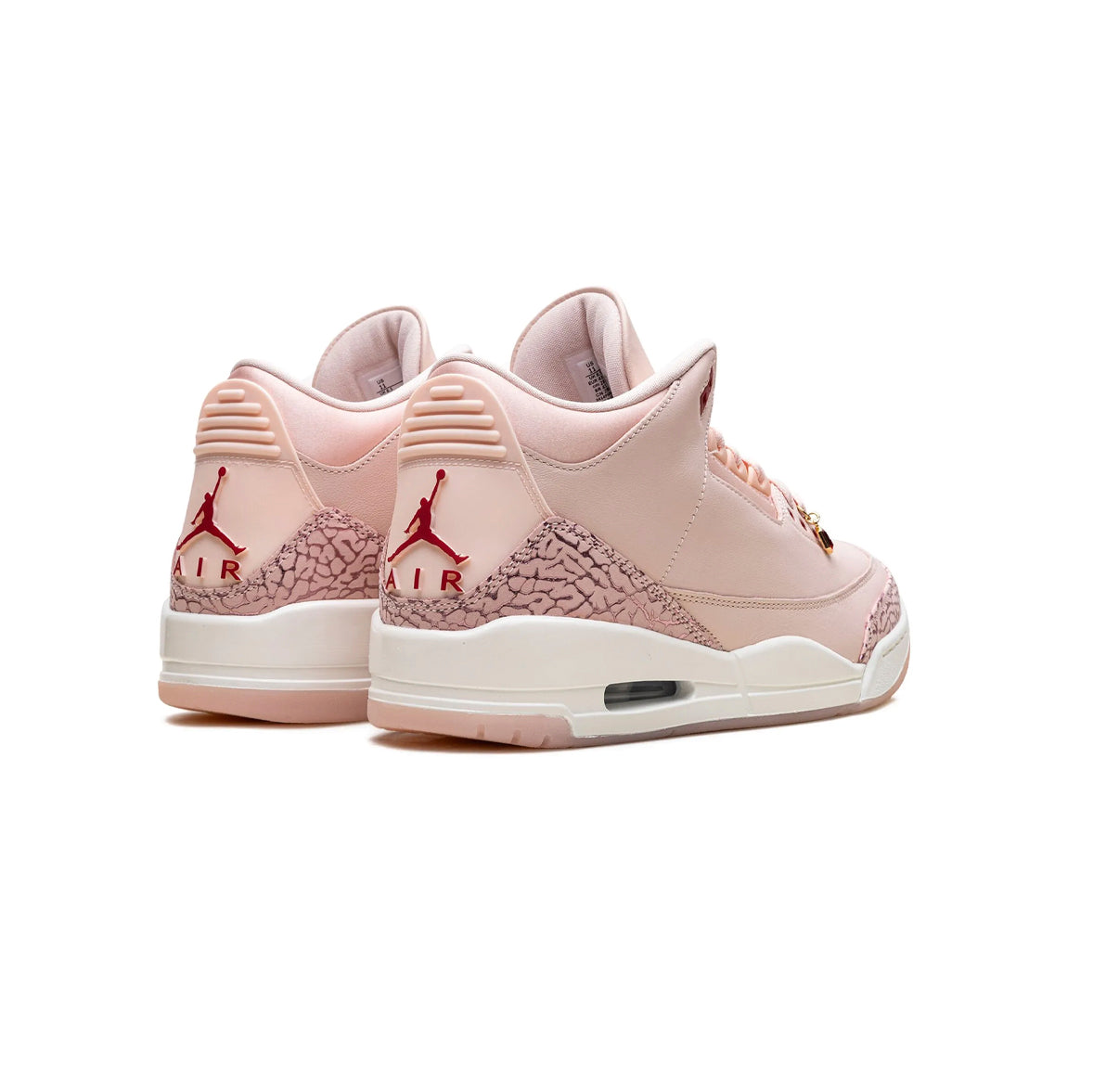 Air Jordan 3 Valentine's Day Treat Yourself baskets homme et femme en cuir noir rouge, détail semelle