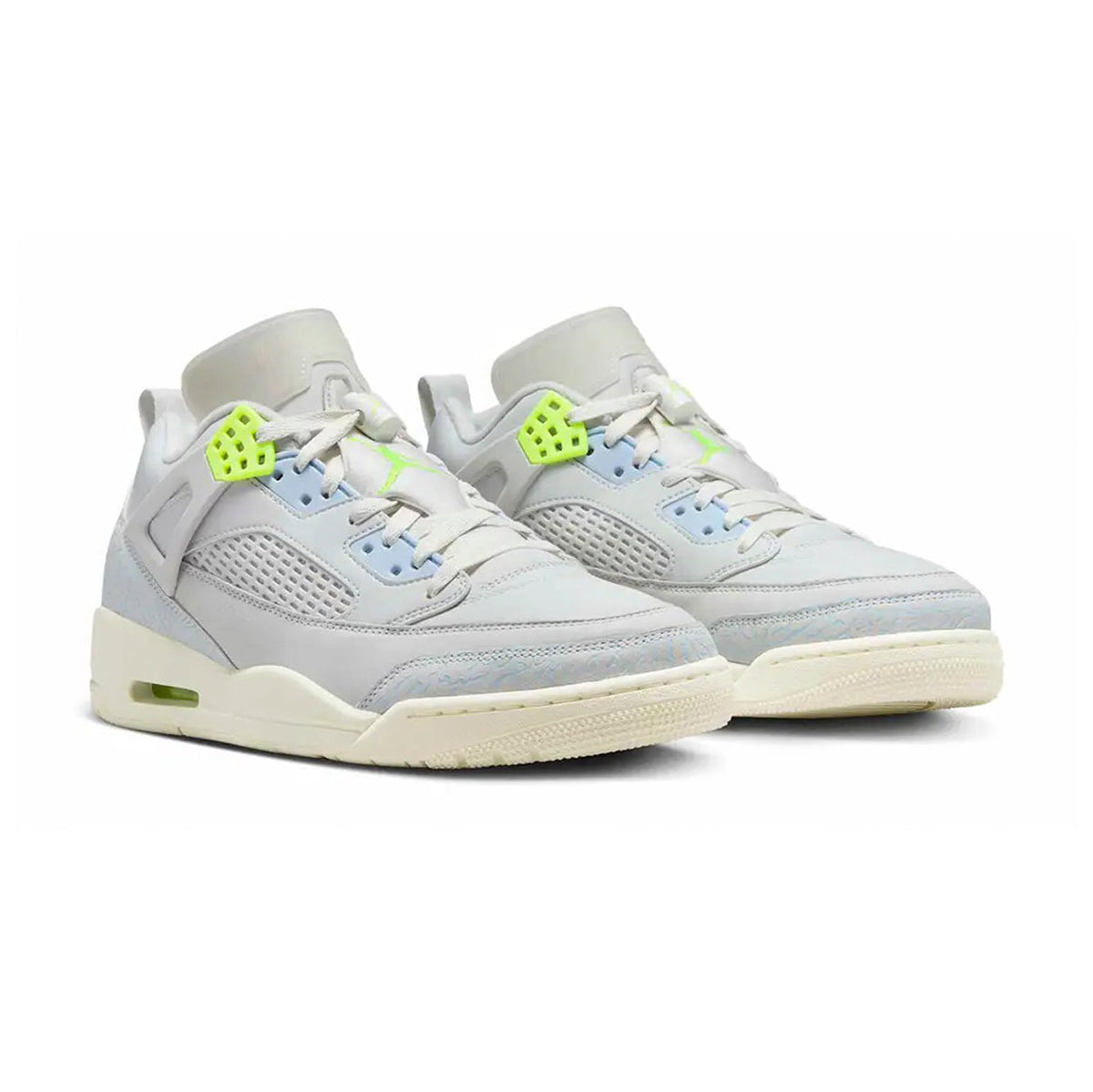Air Jordan Spizike Low Photon Dust Volt baskets basses homme et femme en cuir beige jaune, vue de face