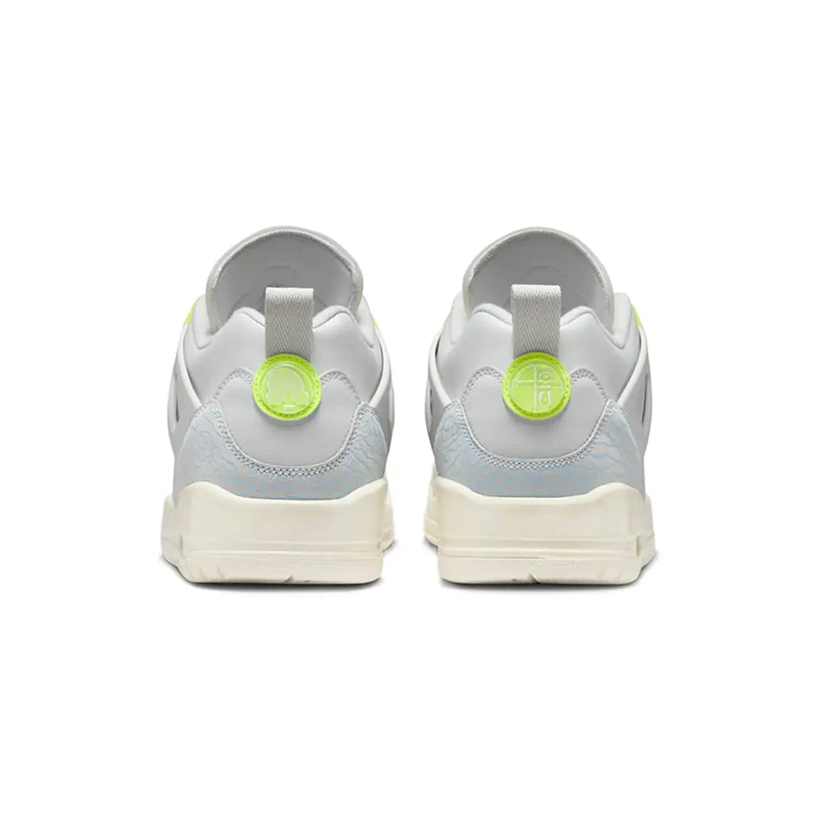Air Jordan Spizike Low Photon Dust Volt baskets basses homme et femme en cuir beige jaune, détail semelle