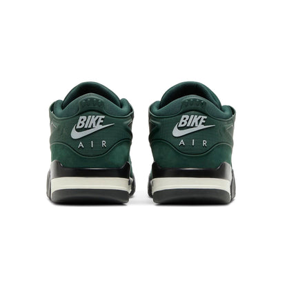 Air Jordan 4 RM Fence Green baskets homme et femme en cuir vert, détail semelle