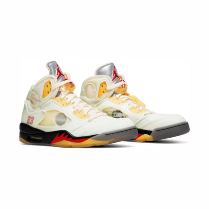 Air Jordan 5 Off-White Sail baskets homme et femme en cuir blanc, vue de face