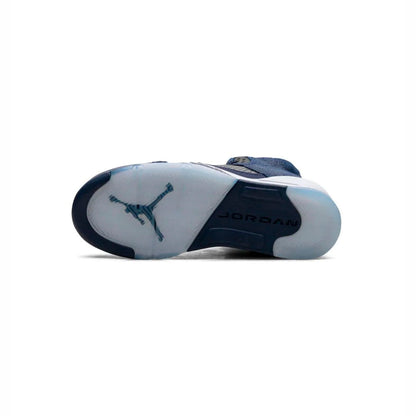 Air Jordan 5 Midnight Navy baskets homme et femme en cuir bleu, vue arrière