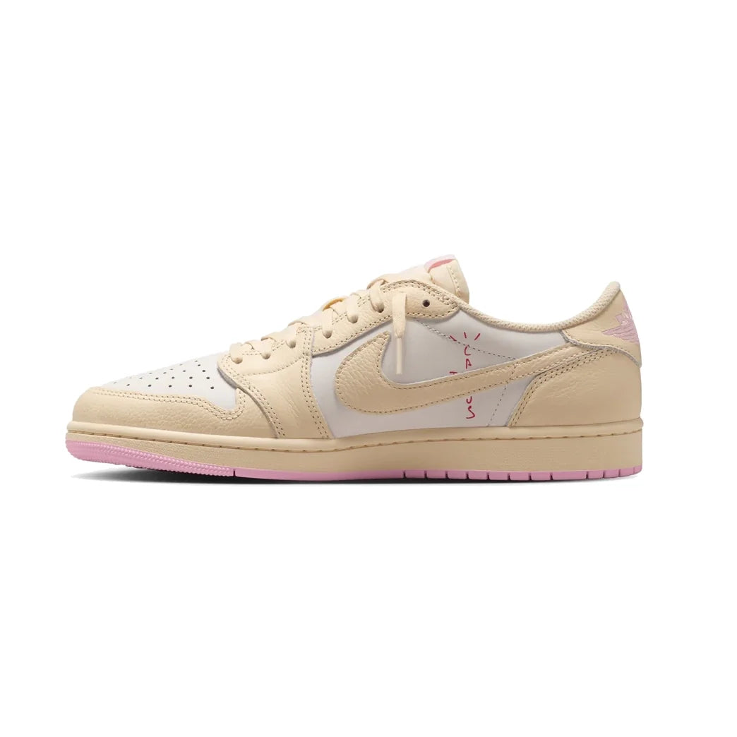 Air Jordan 1 Low Travis Scott Shy Pink baskets basses homme et femme en cuir rose, détail semelle