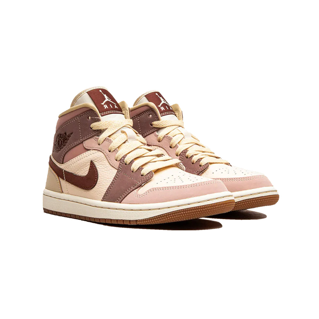 Air Jordan 1 Mid Dark Pony Smoky Mauve baskets mi-montantes homme et femme en cuir violet, vue de face