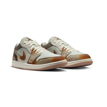 Air Jordan 1 Low Multi-Color Sail Light Bone baskets basses homme et femme en cuir blanc beige, vue de face