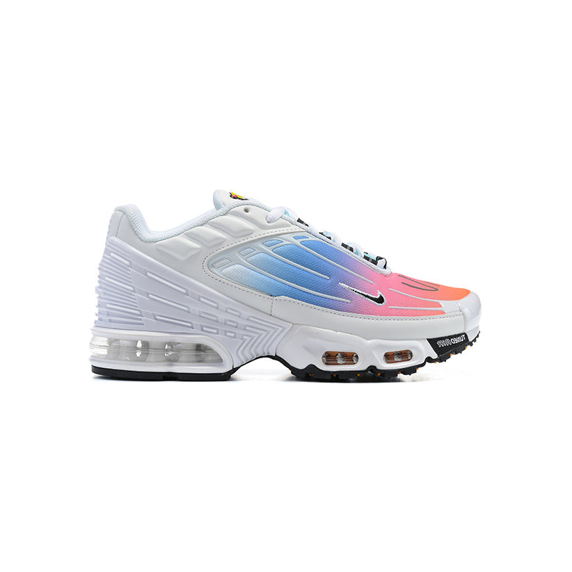 nike air max plus 3 unicorn baskets vue latérale