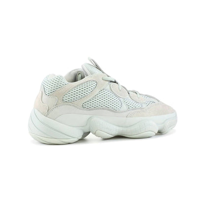 Adidas Yeezy 500 Salt baskets homme et femme en daim, mesh et cuir beige, détail semelle