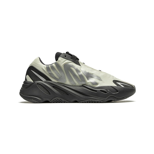 adidas Yeezy Boost 700 MNVN Bone Baskets Blanc Homme Femme - 1