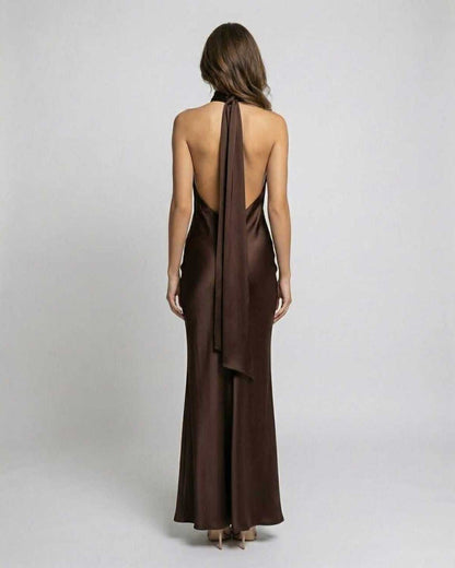 Amelia | Robe maxi en satin pour femme, taille haute, col halter