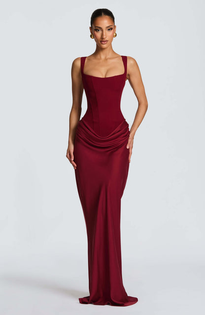 Blair | Robe maxi moulante sans manches pour femmes, idéale pour les invitées de mariage