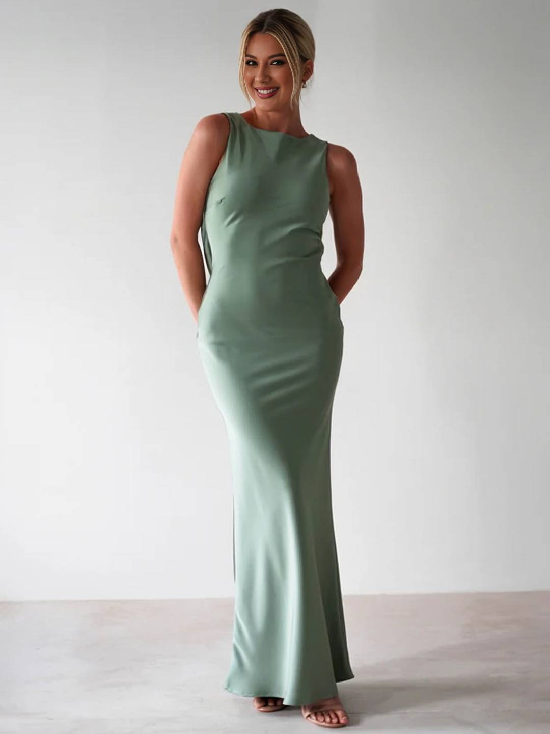 Yvette Robe de Soirée Femme – Longue Robe Sans Manches avec Dos Ouvert & Col Rond pour Gala