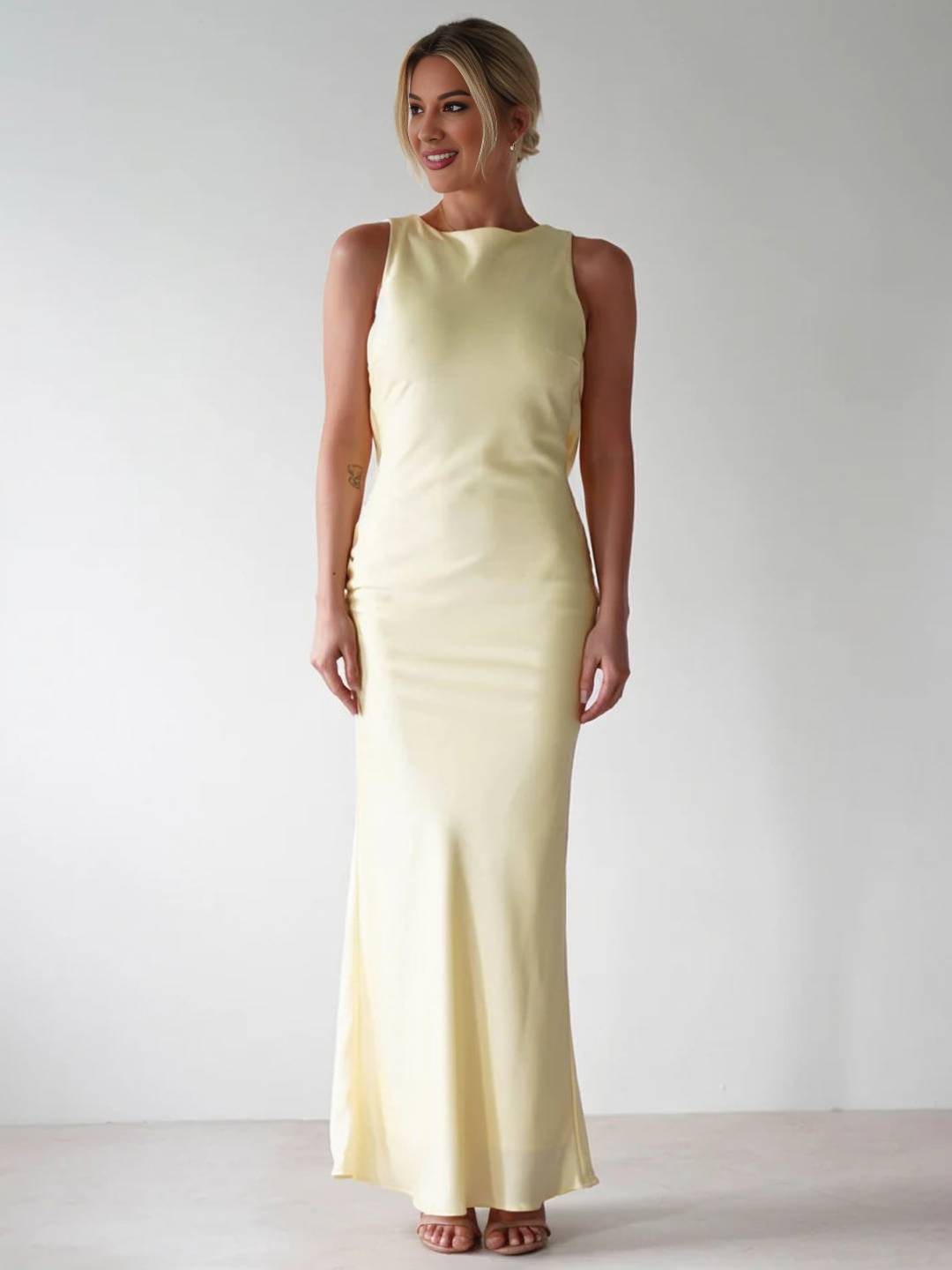 Yvette Robe de Soirée Femme – Longue Robe Sans Manches avec Dos Ouvert & Col Rond pour Gala