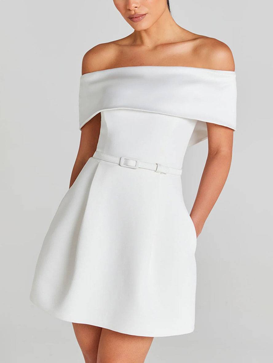 Robe Mini Femme en tissu léger, sans manches, coupe moulante – Menvelo