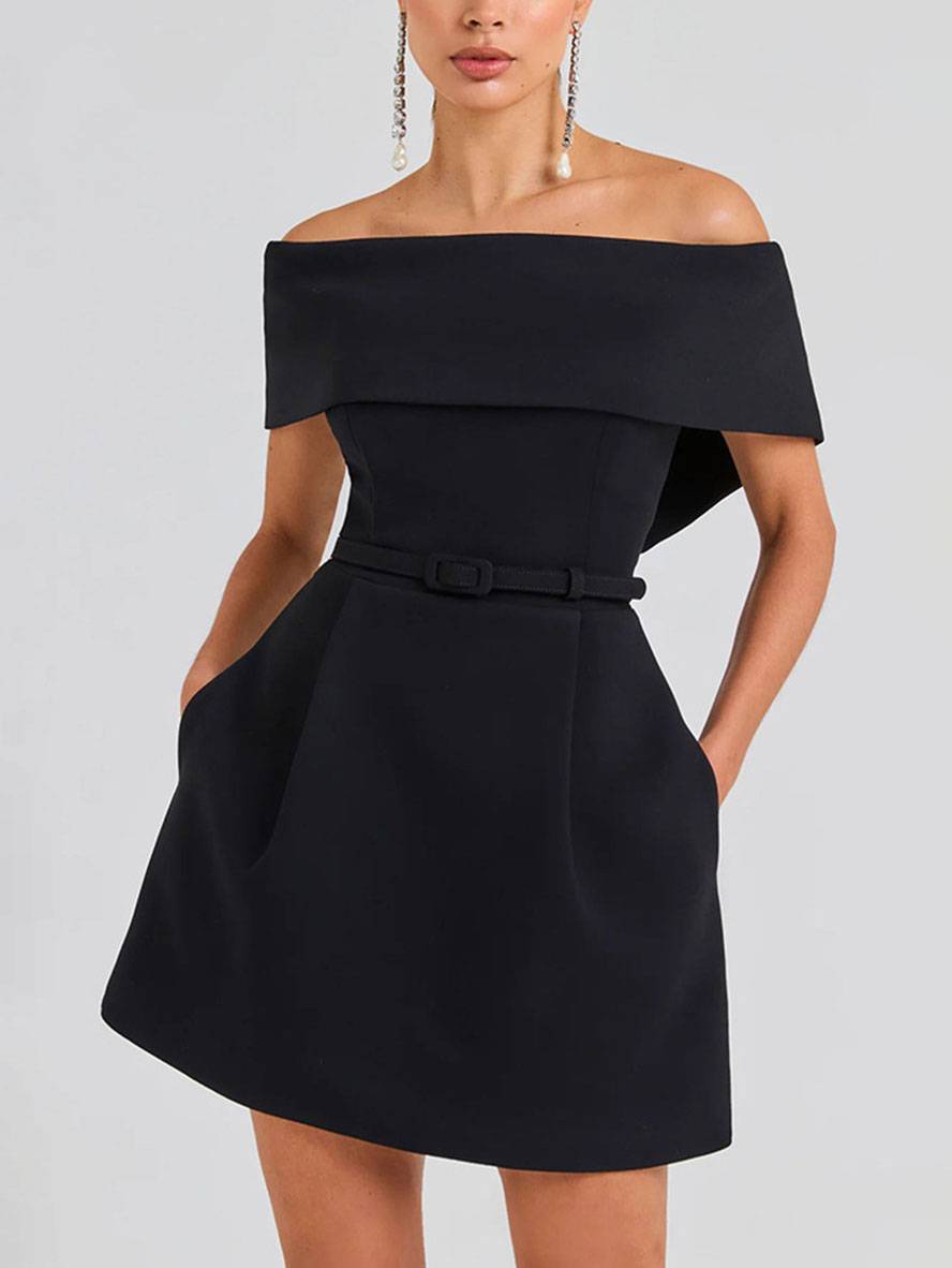 Robe Mini Femme en tissu léger, sans manches, coupe moulante – Menvelo