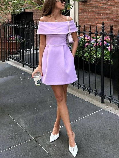 Robe Mini Femme en tissu léger, sans manches, coupe moulante – Menvelo