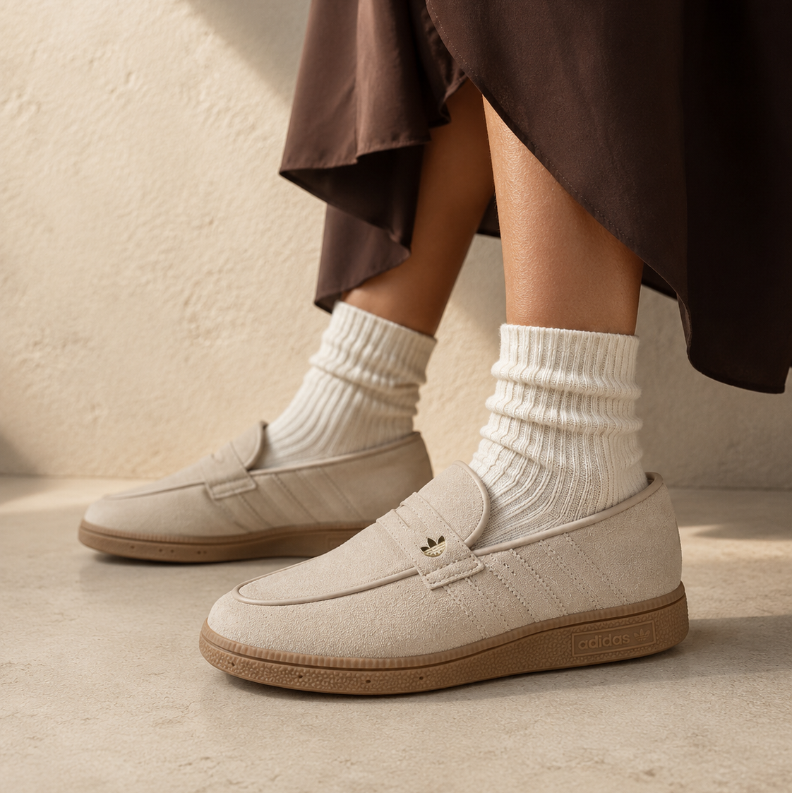 Sneakers basses Adidas Handball Spezial loafer magic beige unisexe
