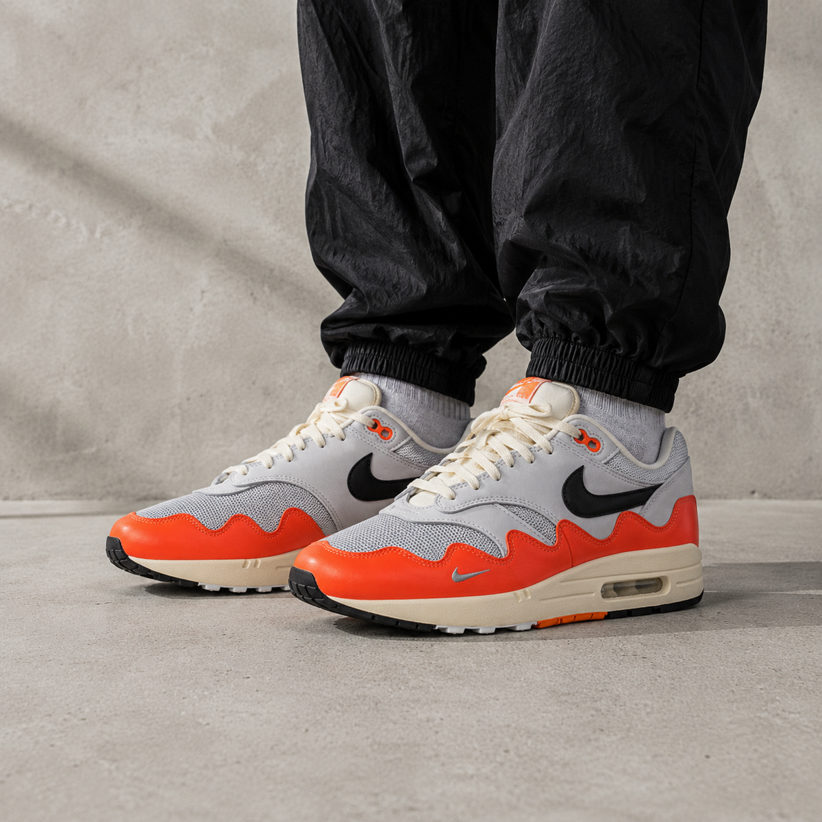 Nike Air Max 1 x Patta Waves Hyper Crimson Pure Baskets Orange Mixte - 4