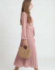 Robe Midi Plissée Femme – Ceinture à Nouer Col Montant Manches Longues