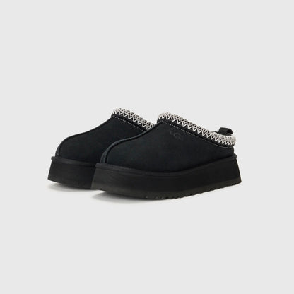 UGG Tazz II Black chaussons à plateforme femme en daim et peau de mouton noir, vue de face