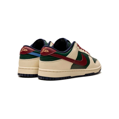 Nike SB Dunk Low From Nike To You Baskets Vert Blanc Homme Femme - 3