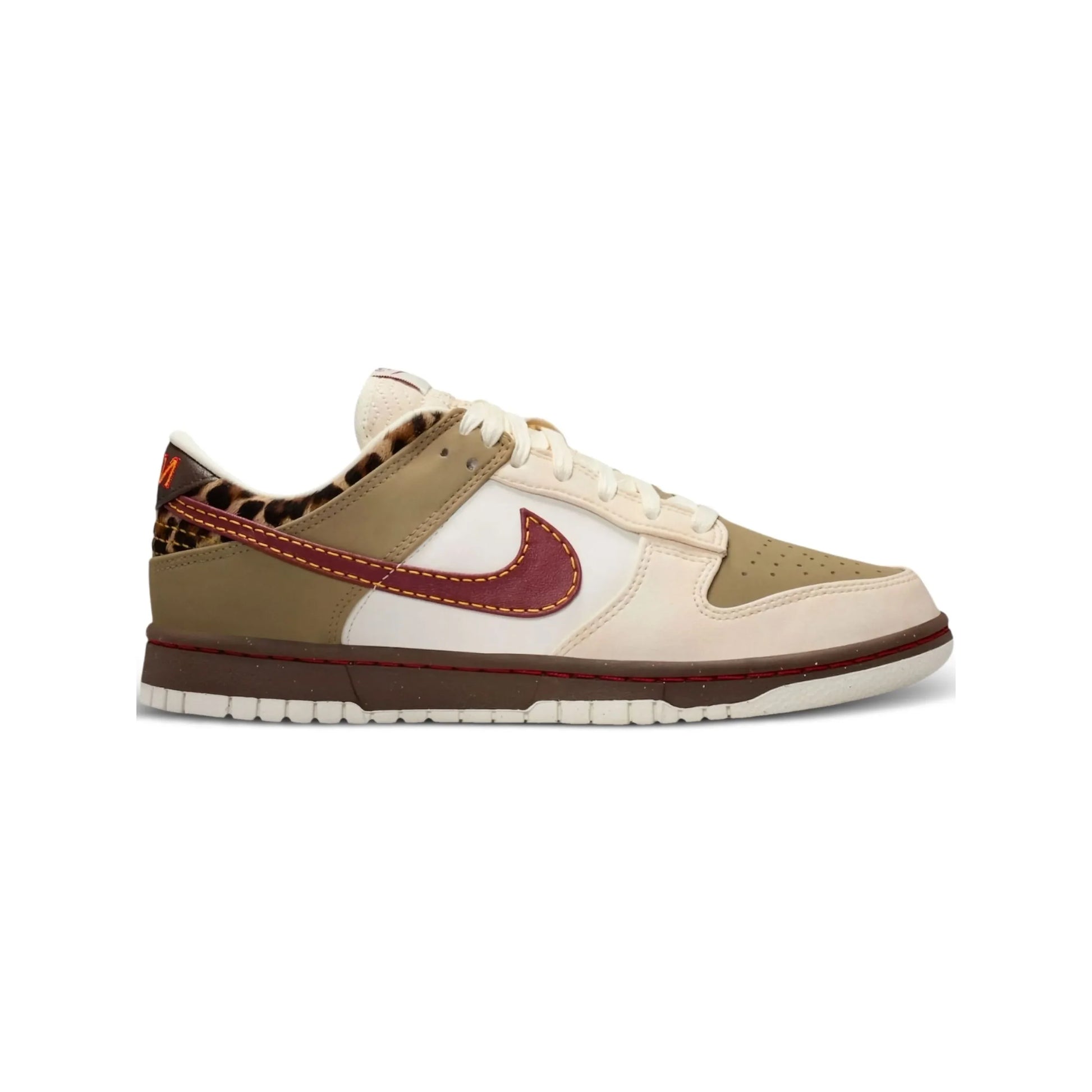 nike dunk low retro khaki team red pearl white baskets vue latérale