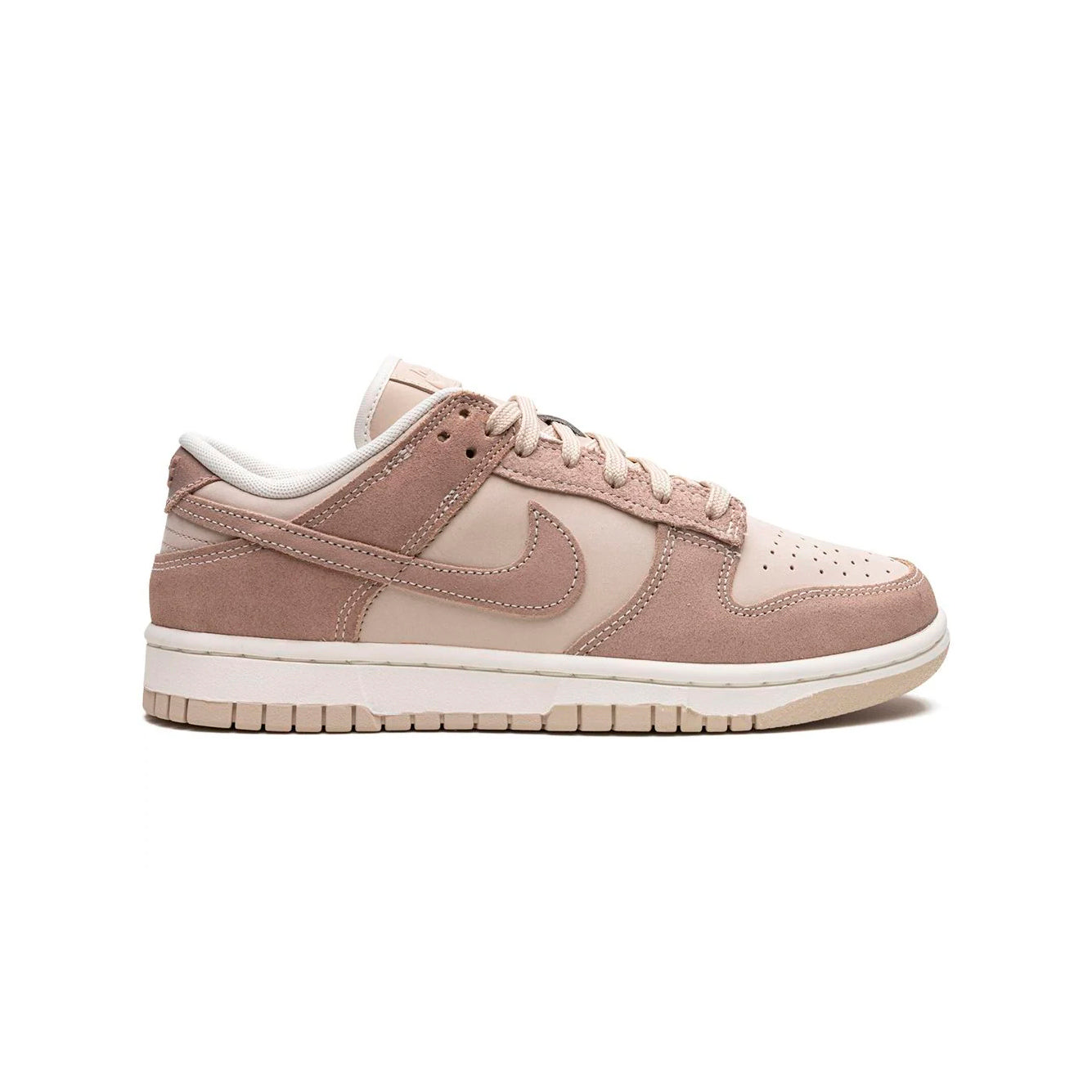 nike dunk low se sand drift baskets vue latérale