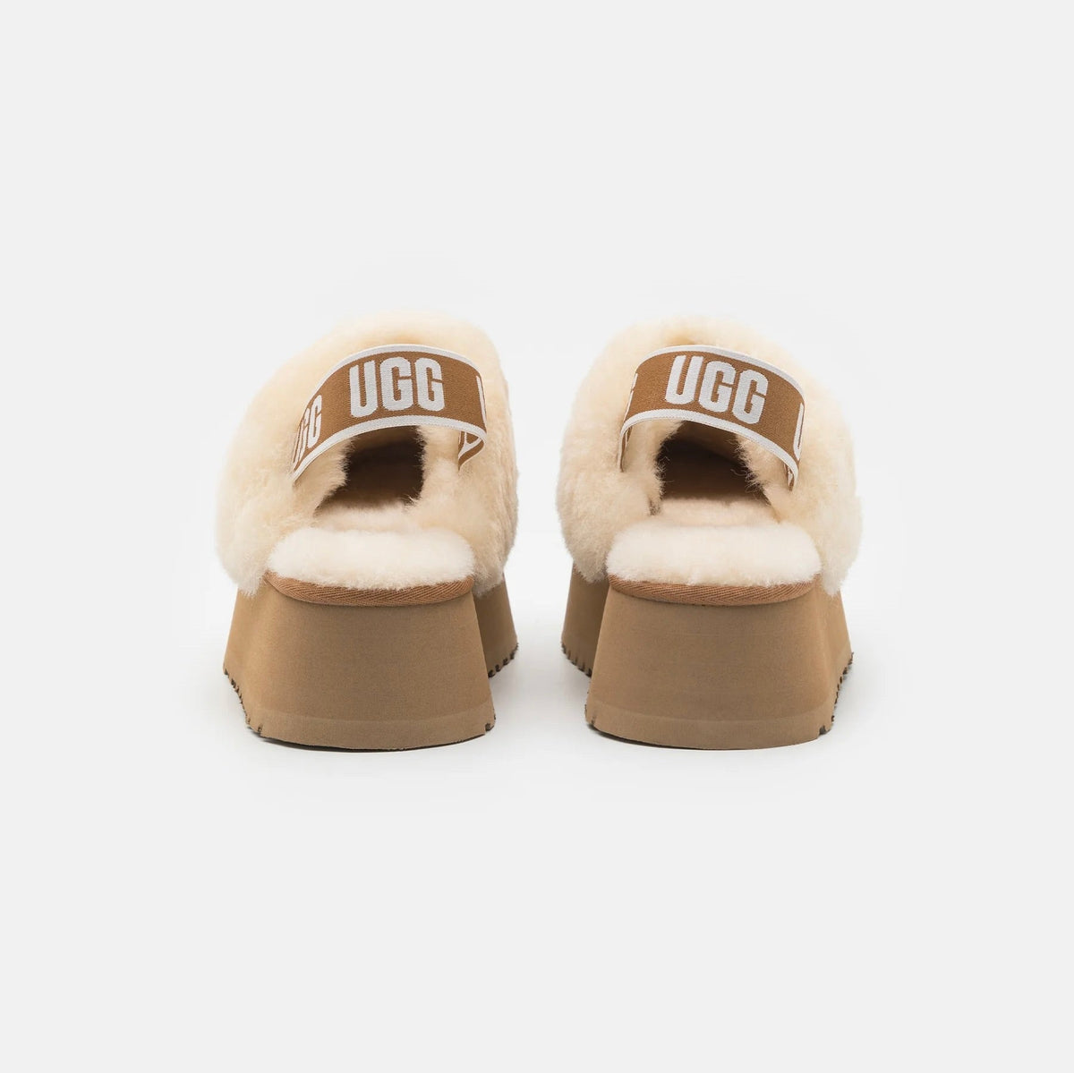 UGG Funkette Chestnut sabots à plateforme femme en daim et peau de mouton marron chestnut, détail semelle