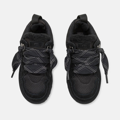 UGG Lowmel Black baskets enfant en daim et textile recyclé noir, vue arrière