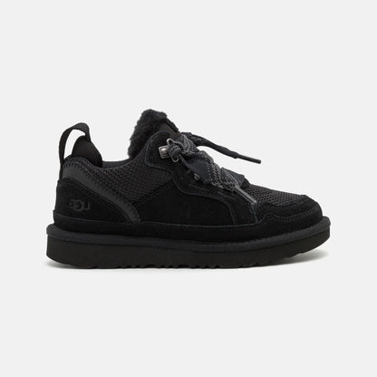 UGG Lowmel Black baskets enfant en daim et textile recyclé noir, vue de profil