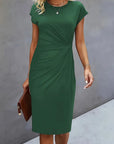 Robe Midi en Coton pour Femme – Coupe Ajustée Col Rond