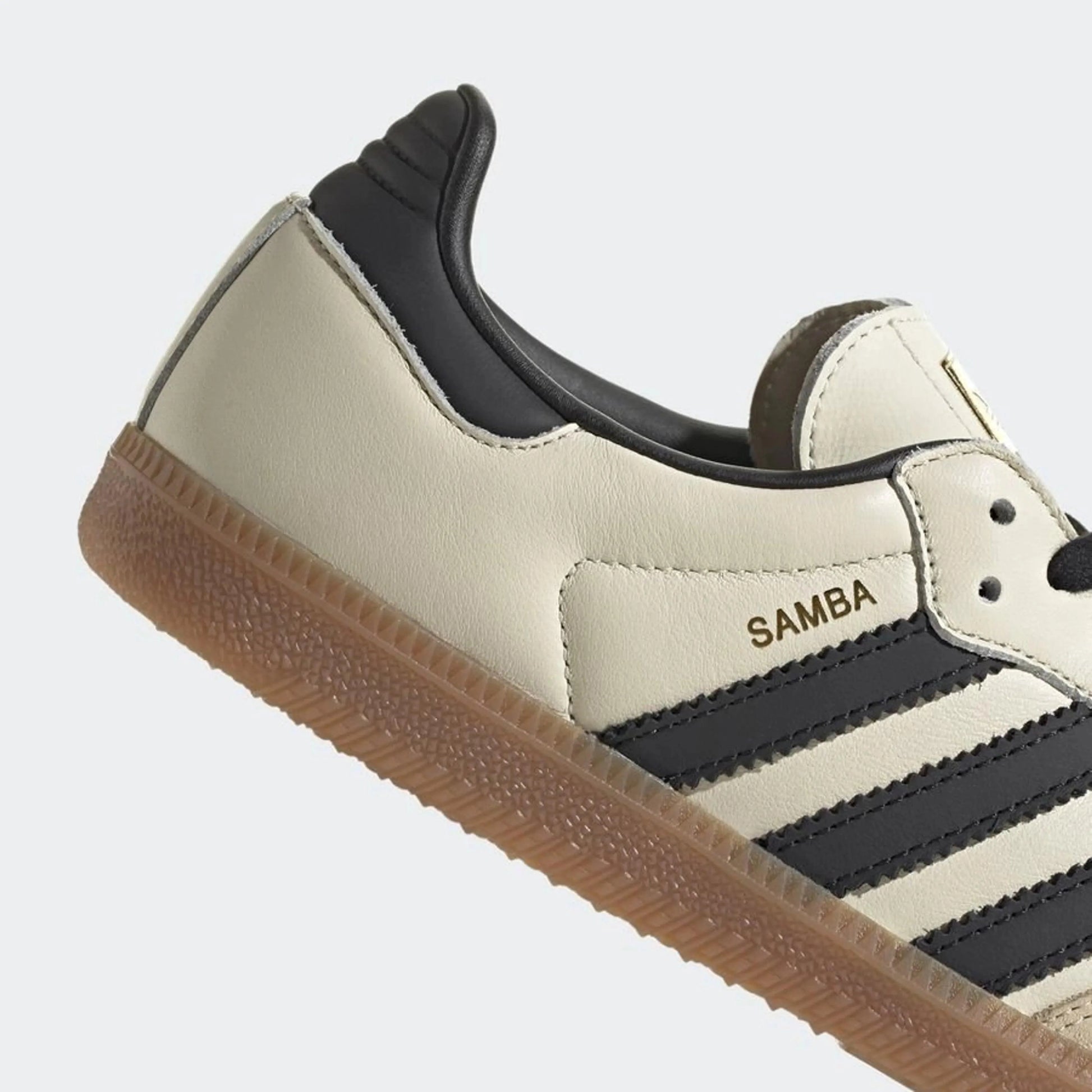 Sneakers basses Adidas Samba OG cream white unisexe