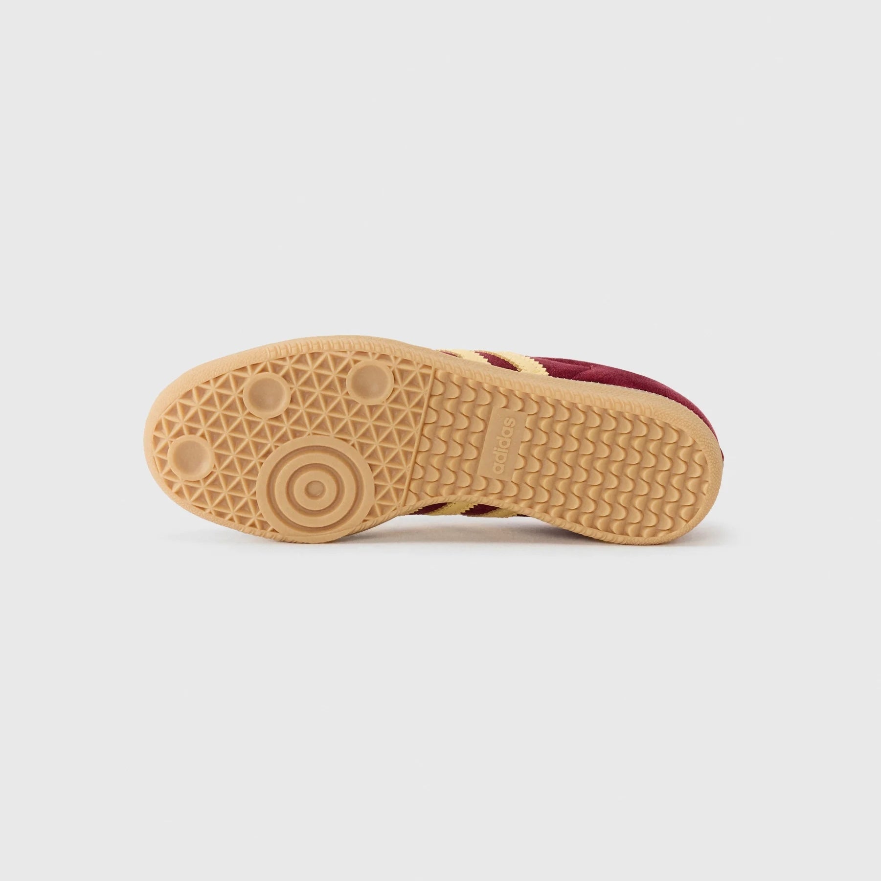 Sneakers basses Adidas Samba shadow red velvet unisexe