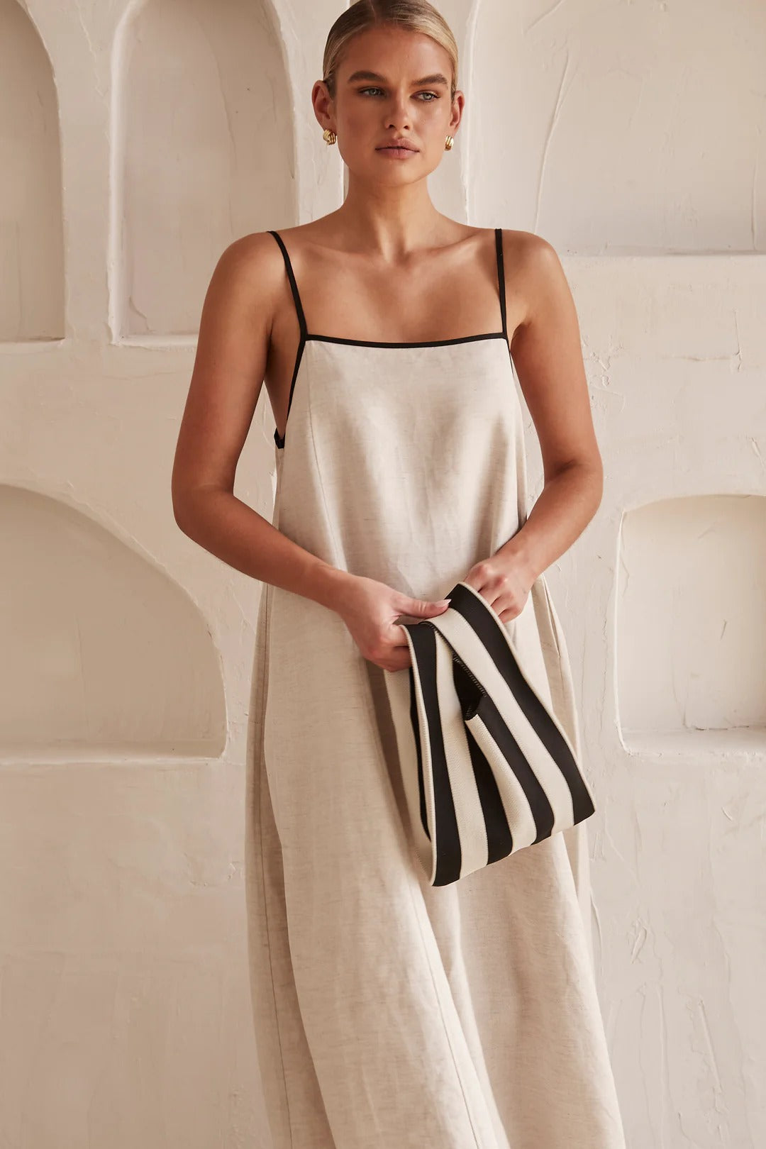 Jessica | Robe longue à bretelles spaghetti pour femmes, invitée de mariage