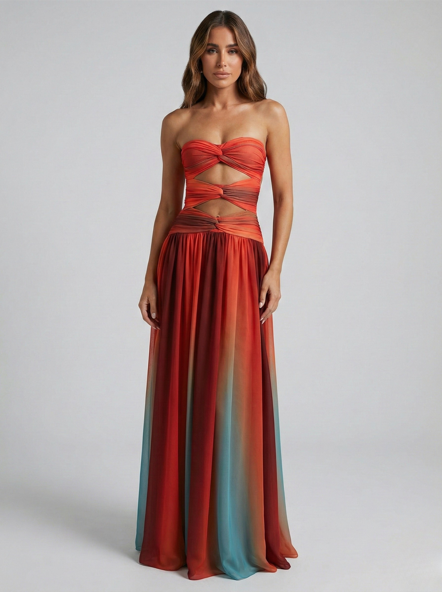 Robe Longue Femme Sans Bretelles – Détail Ajouré et Coupe Évasée