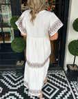 Robe Midi Bohème Femme en Coton – Col V Détails Brodés
