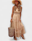 Robe Longue Femme Bohème – Col V en Dentelle & Jupe Étagée
