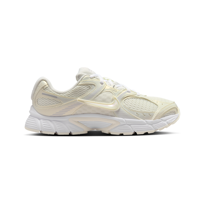 Nike V5 Soft Pearl White, Baskets Basses Unisexe Mesh – photo 1