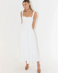 Robe midi femme col carré – coupe évasée sans manches