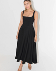 Robe midi femme col carré – coupe évasée sans manches
